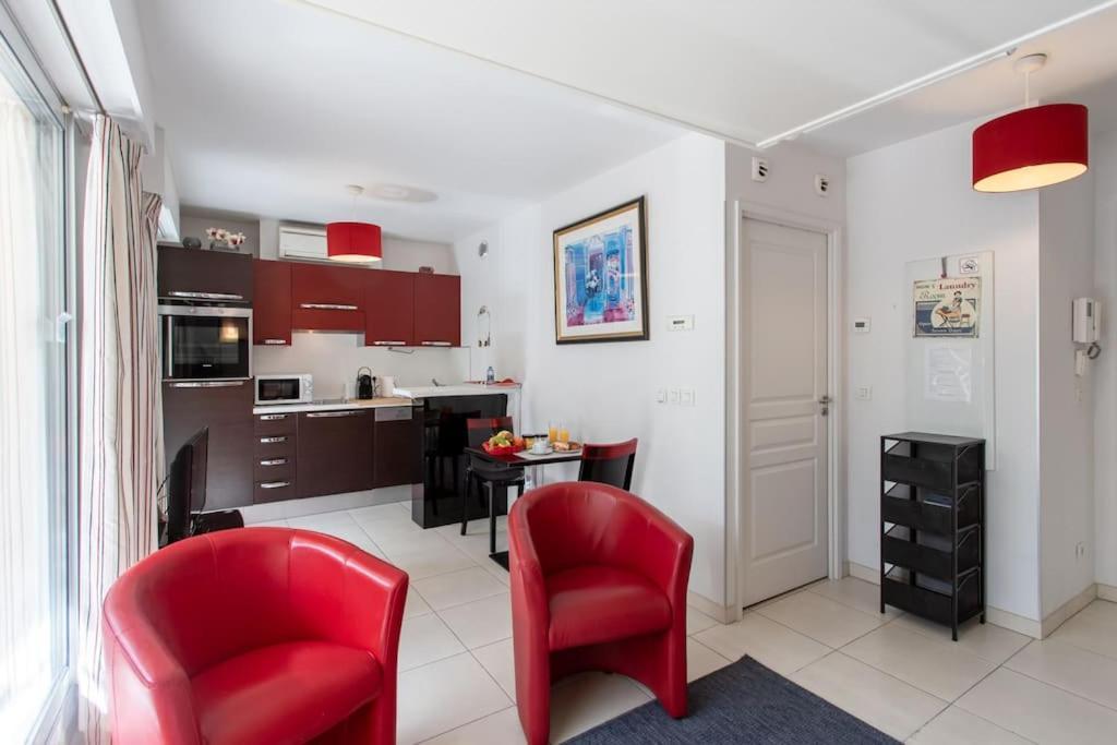 L18 Central Parking Terrace Ac 10Mins Walk To Beaches Nizza Kültér fotó